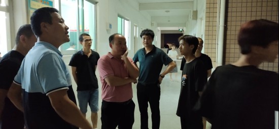 4-[学生科]学生科组织二年级学生返校第一晚秩序巡查(2021.8.31) 二等学生20.png