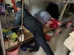 16-[学生科]学生科组织开展学生宿舍安全大检查23.png