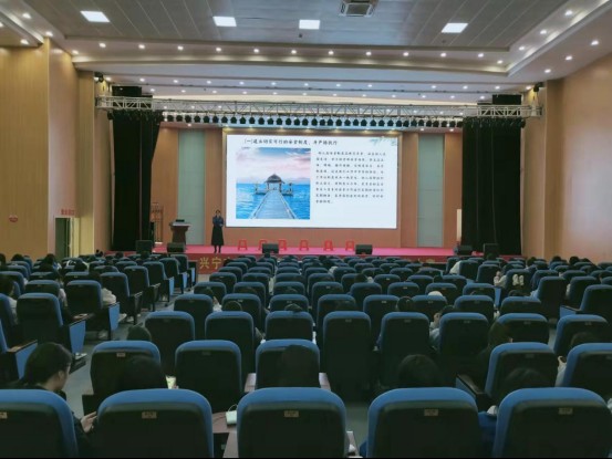 学前教育专业开展幼儿园日常管理知识讲座(艺术系供稿)207.png