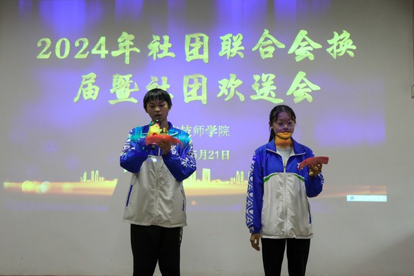 2Q9A9222.jpg