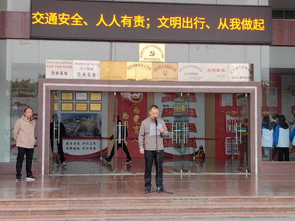 12.23图1.jpg