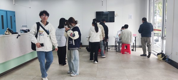 20241225我校2025年高职高考考生高考体检圆满落幕1.jpg