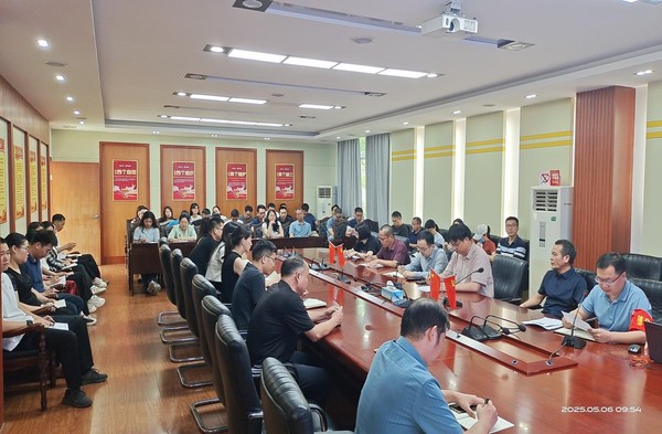 “百万英才汇南粤”行动启动我院专题部署毕业生就业信息填报2.png