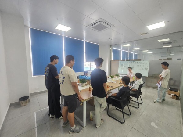2023级学生赴辰浩医疗科技（广东）有限公司实习1.png