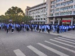 2c04adf3faf12ac71adc16bf91a25086.jpg