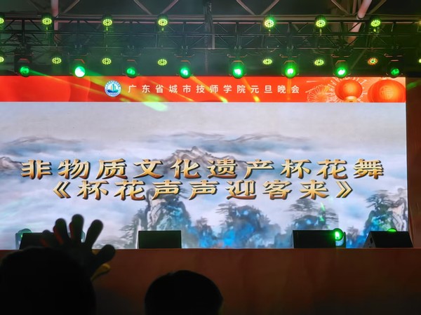 01267598c212c5dc365edbd792d230e1.jpg