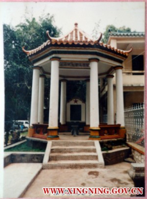 张学龄.jpg