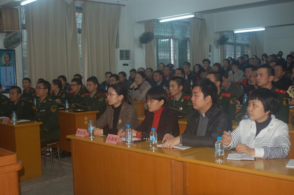 2012120310493719349.jpg
