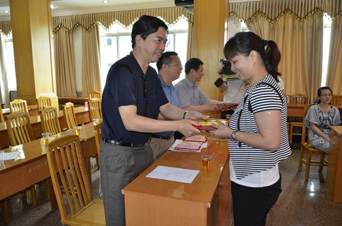 2012050811072688440.jpg