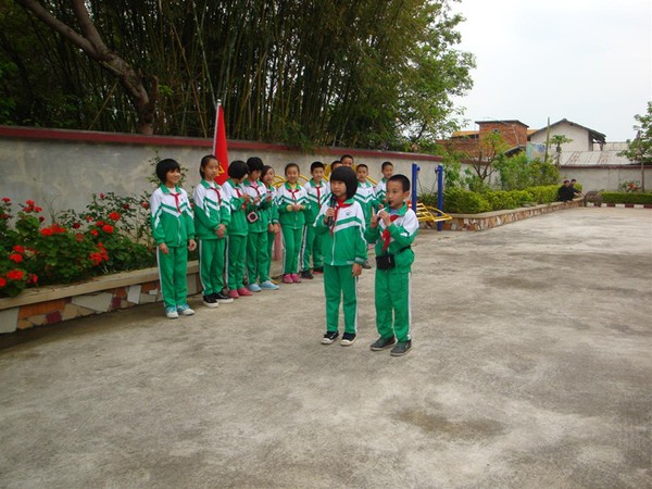 2013032615200782381.jpg
