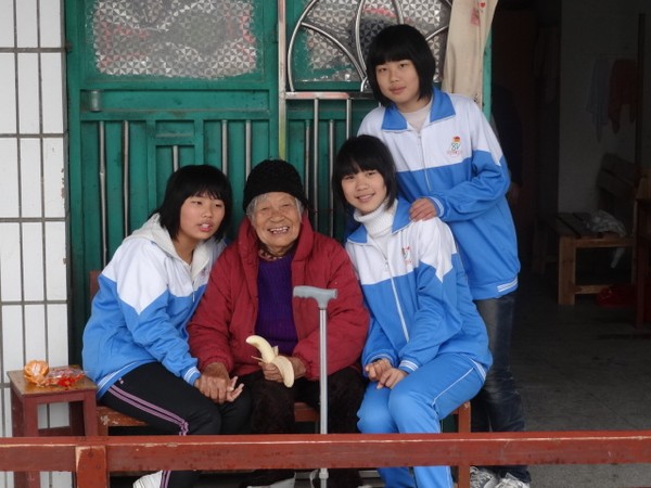 2013032615441640879.jpg